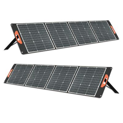 China 200W Foldable Portable Solar Panels 22% Efficiency Mono Solar Cell With USB Output for sale