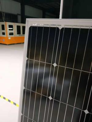 Chine panneau solaire stratifié en verre du panneau solaire ZW-300W de poly silicium cristallin de la couche mince de 36V 300W à vendre