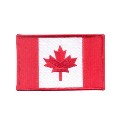 China no minimum Wholesale 3D Canada Flag Embroidered Badge Custom USA Flag Embroidered Patch en venta