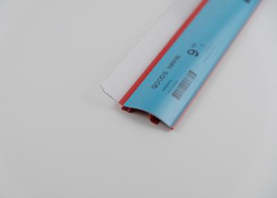 China A extrusão rígida clara do PVC perfila Matt/tipo de superfície brilhante opcionais à venda