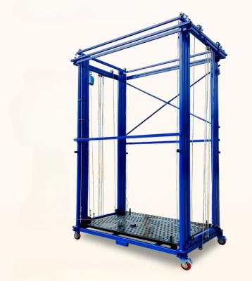 中国 300kg Mobile Lift Scaffolding Equipment For Lifting Materials 販売のため