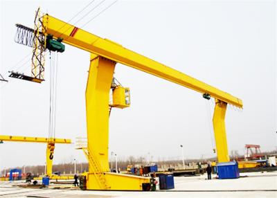 China FEM 2M Box Type L Leg 30 Ton Gantry Crane With Winch Trolley Hoist for sale