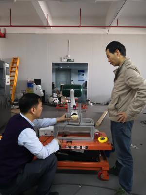 Китай Машина теста удара ASTM E1886-2005 для строя твердых частиц ненесущих стен Windborne продается