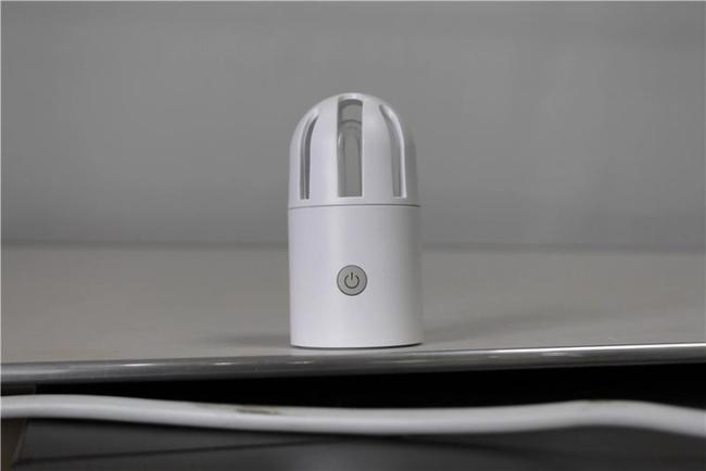 Vehicle Mounted UV Sterilizer Lamp Germicidal Disinfector Device 4