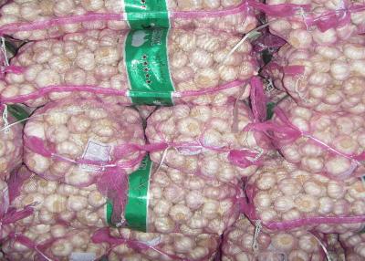 China Leno Potatoes Packing Industrial Mesh Bags , Net Bags For Produce Recyclable for sale