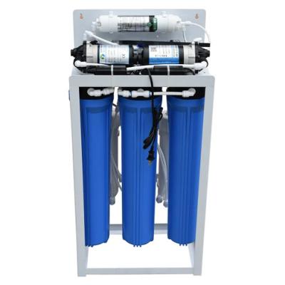 China Venere los purificadores comerciales del agua de la ósmosis con 6 el tratamiento de la luz UV de las etapas 800GPD en venta