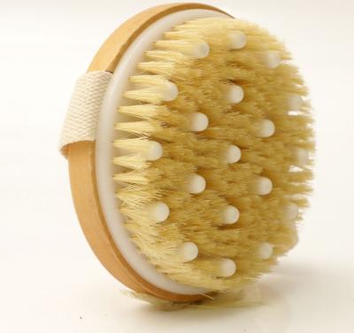 China Natural Bristles Cellulite Exfoliating Body Smoother Dry Skin Bath Brush for sale