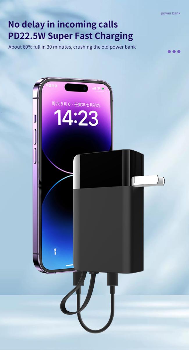 5000mAh Mini Power Bank in use