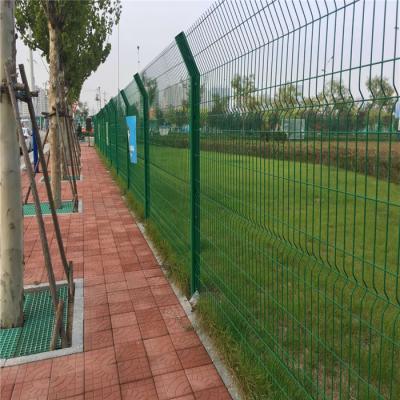 China 4 mm wire Galvanized  Power Coating Green V Mesh Fencing Panel For Security for sale