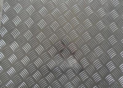China 3003 Stair Tread Plates Five Bars Diamond Checker Plate Sheet For Flooring for sale