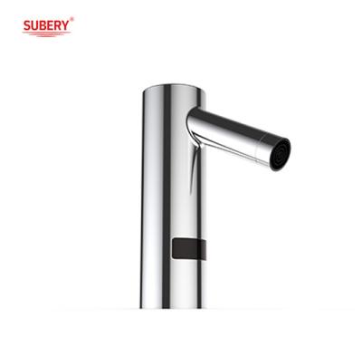 中国 Good Quality Touchless Lavatory Automatic Bathroom Wash Basin Tap Brass Deck Mounted Infrared Smart Sensor Faucet 販売のため