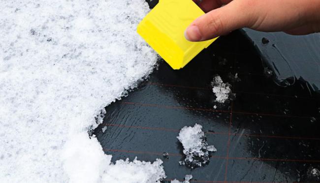 Close-up of De Icer Spray nozzle
