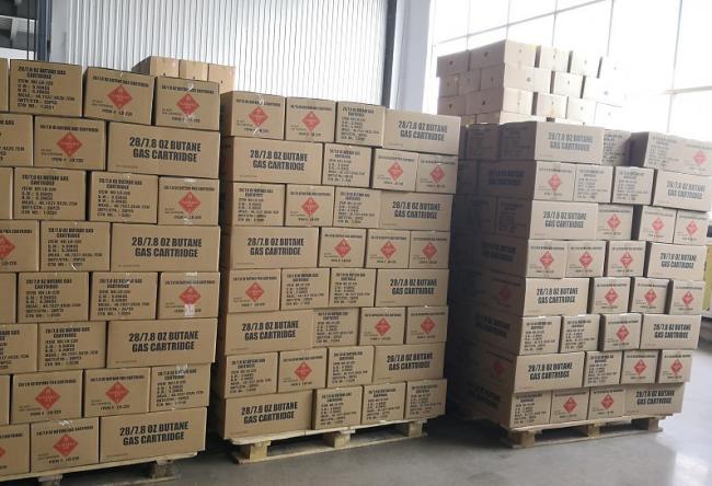 Butane gas canister packaging in cartons