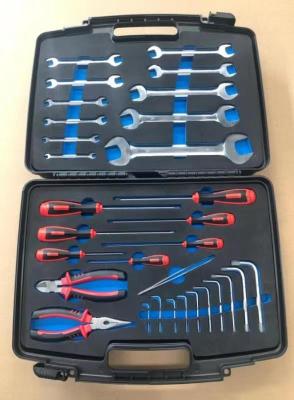China Magnetic-resistant Non Ferrous Tool Kit Durable Tool Box Set For Industrial for sale