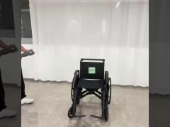 Sedia a rotelle non magnetica