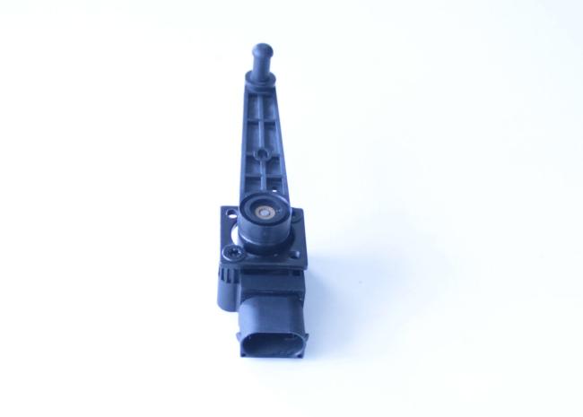 TIA-4101 Vehicle Height Sensor application example