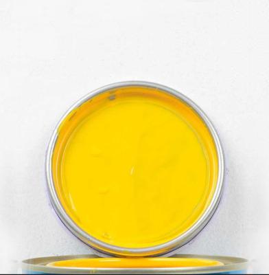 China Medium Yellow 2K Acrylic Solid Color Automotive Shop Spray Car Paint for sale