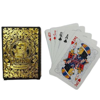 中国 Wholesale Custom Logo 310gsm Printing Silver Gold Foil Playing Card Promotional Poker Cards For Board Game 販売のため