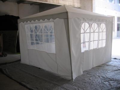 Chine PVC - Le polyester enduit sautent le boulon de tente de plage - sur le dessus pour la noce à vendre
