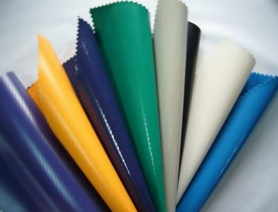 China Material resistente colorido de la lona, hoja no tóxica de la lona de la prenda impermeable del plástico  en venta