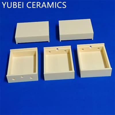 China High Temperature 1600℃ Refractory Ceramic Crucibles Corrosion Resistant for sale
