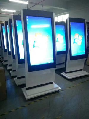 China AC110V 350nits Interactive Touch Digital Signage For Cinemas Malls for sale