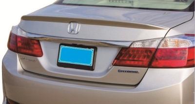 Chine Spoiler de toit pour Honda Accord 2014 Processus de moulage par soufflage de remplacement automatique à vendre
