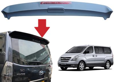 中国 自動車はヒュンダイH1壮大なStarex 2012年のためのLED停止ライトが付いている後部屋根のスポイラーを彫刻します 販売のため
