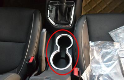 China Piezas interiores autos del ajuste de Hyundai IX25 2014, borde interno de la base del casquillo del cromo del ABS en venta