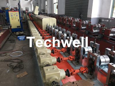 China Aluminum , Carbon Steel Pu Foam Rolling Shutter Door Making Machine With Servo Tracking Flying-Saw Cutting for sale