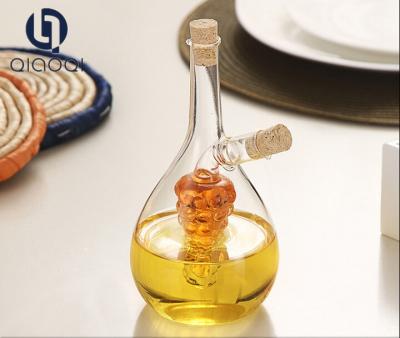 China 2 in 1 Borosilicate Glass Oil and Vinegar Bottle for sale