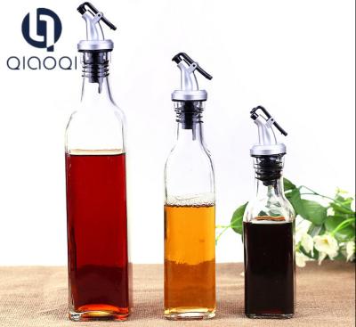 China Simple Style Quality oil and vinegar dispenser with nozzle for sale
