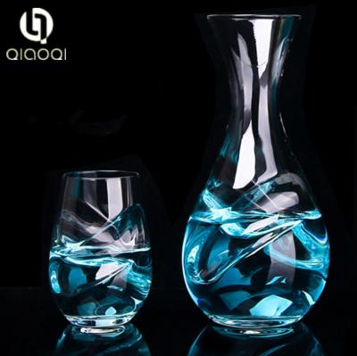 China Egg Shaped Idea Wine Decanter Thumb Glass Cup Whisky Glass Cup Set for sale