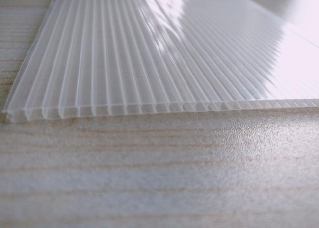Fluted Polyethylene Sheets for Efficient Heat And Cold Insulation Greenhouse Roofing