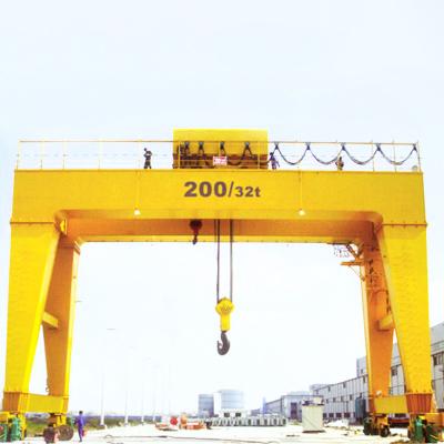 China M6 150 Ton Double Girder Gantry Crane Heavy Duty Large Loading Capacity for sale