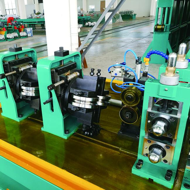 Long service life erw pipe making machine equipement tube mill line for construction industry