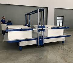 China Linear Guide T Slot Table 1530 Styrofoam CNC Router for sale
