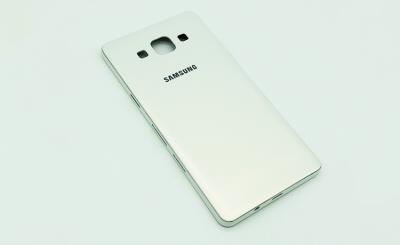 China O plástico A5 500 Samsung telefona à tampa traseira da bateria de vidro da porta da bateria da tampa traseira à venda