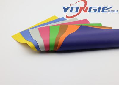 Китай Faux ремесла PVC Breathable лоснистый кроет кожей поддельную кожу для украшения ремесел домашнего продается