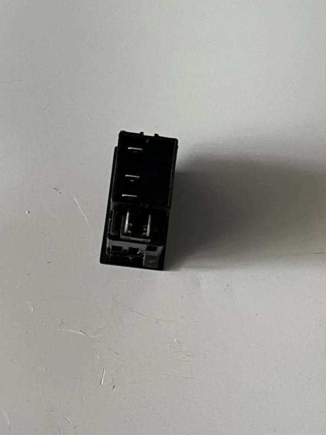 920971.0013 Brake switch Kalmar Reach Stacker Parts 0