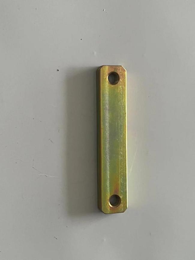 K5678950 923828.0740 Locating plates Kalmar Reach Stacker Parts 4