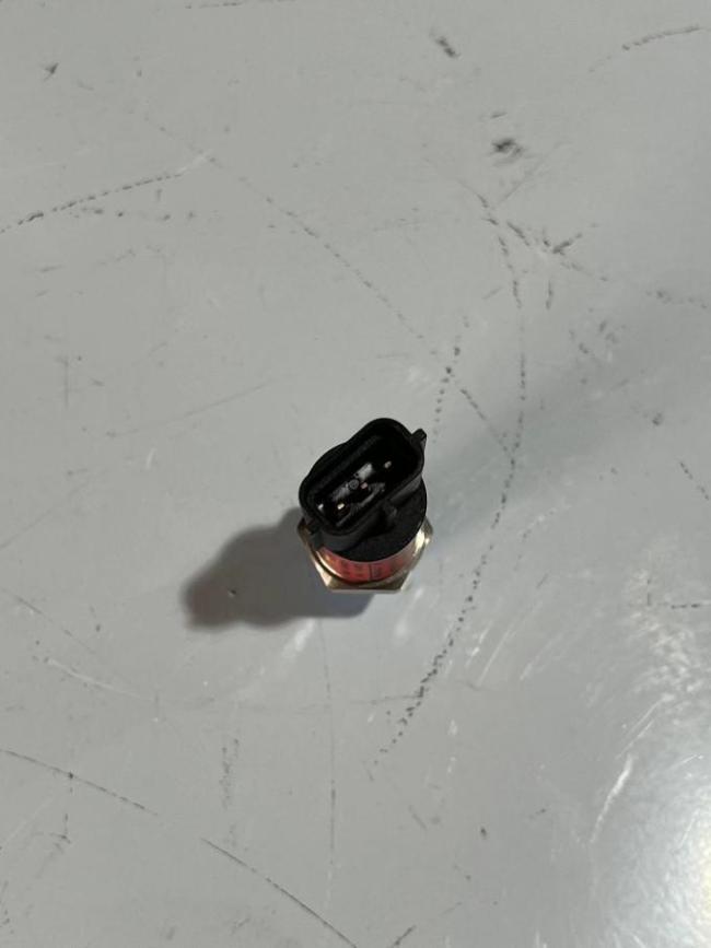 920147.023 Pressure sensors Kalmar Reach Stacker Parts 3