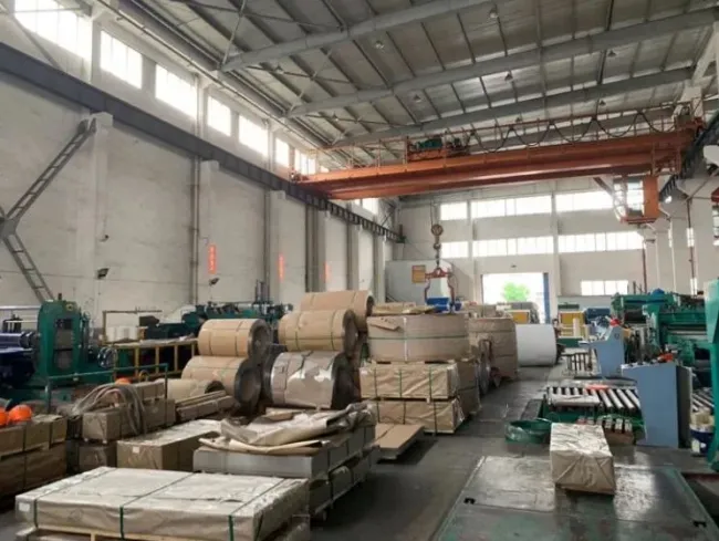 China Supplier 6061 6063 Aluminium Pipe/Tube 6063 T5 Aluminum Pipe /6061 T6 Aluminium Tube