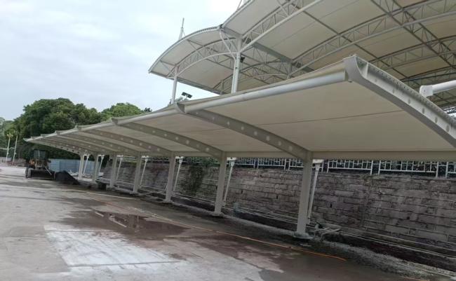 Completed heavy duty steel warehouse structure