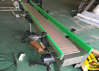 China Straight Slat Chain Type Conveyor for Bottle and Tin Conveying for sale