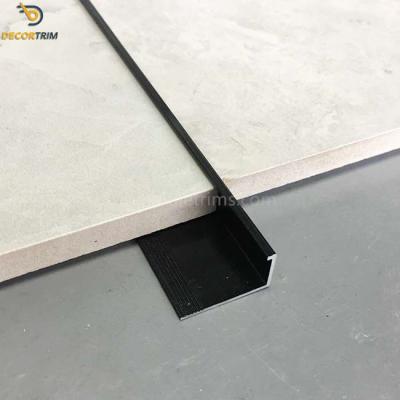 China Anodized Matt Black Aluminium Tile Trim Straight Edge Recycled Reusable for sale