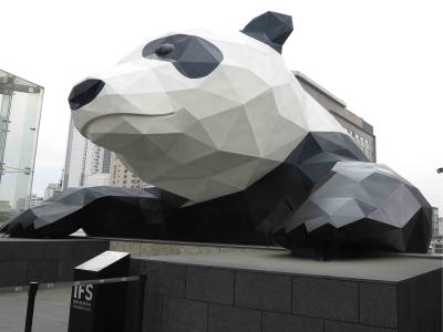 China Outdoor Panda Large Garden Art Sculptures Stainless Steel Baking Varnish for sale