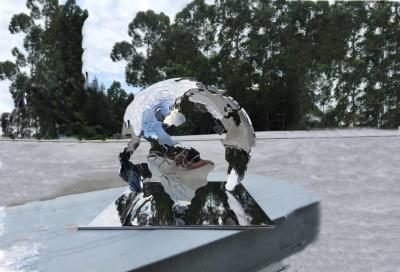 China Espelho artificial do estilo da arte interna feito a mão criativa da mão das esculturas do metal lustrado à venda
