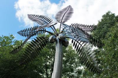 China Ornamento exteriores do jardim do metal da escultura da palmeira de aço inoxidável grandes à venda