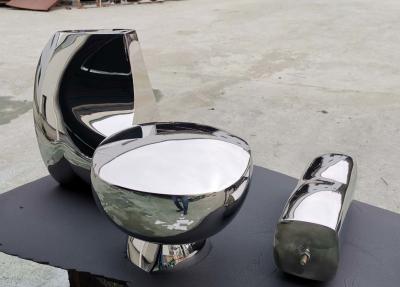 Chine Style artificiel en métal de sculpture poli par miroir d'art abstrait de main pour la décoration à la maison à vendre